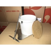 Fruit grinder for a drill CD-1 - grape crusher