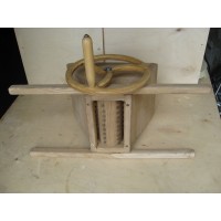 Manual fruit crusher RS-1 – Apple mill