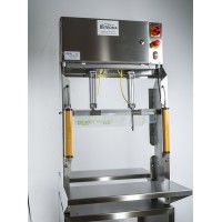 Electric pitting machine for plums, apricots - Pitter / Destoner E2004