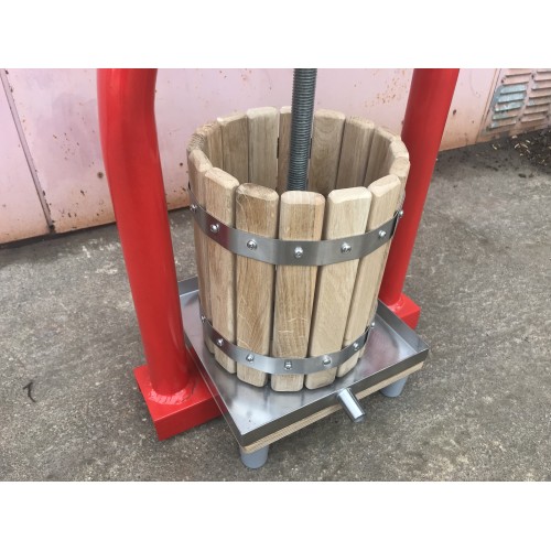 Skrūves ābolu sulu spiede VP-5 - augļu prese