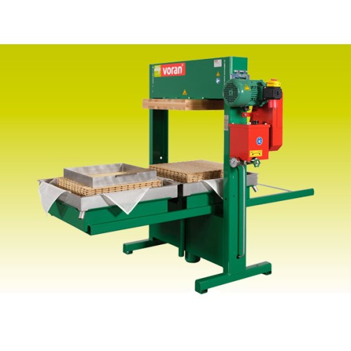 Pressoir hydraulique à paquets pour jus de pommes VORAN 100P2  - Presse à paquets
