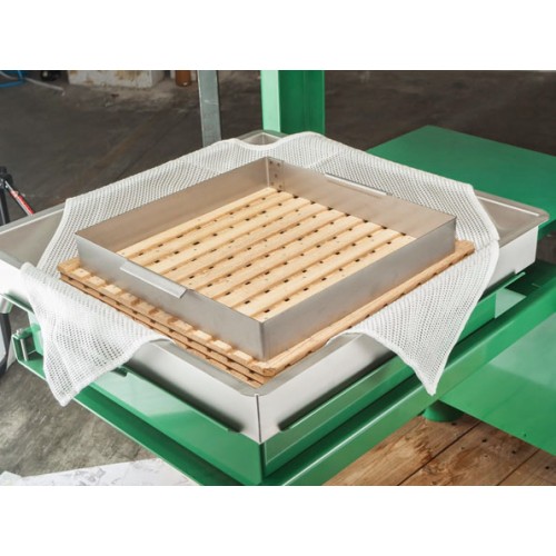 Pressoir hydraulique à paquets pour jus de pommes VORAN 100P2  - Presse à paquets