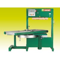 Pressoir hydraulique à paquets pour jus de pommes VORAN 180P2 ROTARY - Presse à paquets