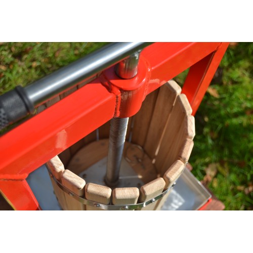 Cross-beam fruit press VP-10 - Wine press